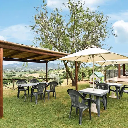 Ferienhaus Fantastisches Haus Mit 3 Schlafzimmern In *