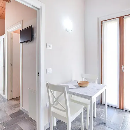 Fantastisches Haus Mit 3 Schlafzimmern In * Marcellano